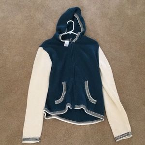 Women’s XL The North Face zip-up sweater